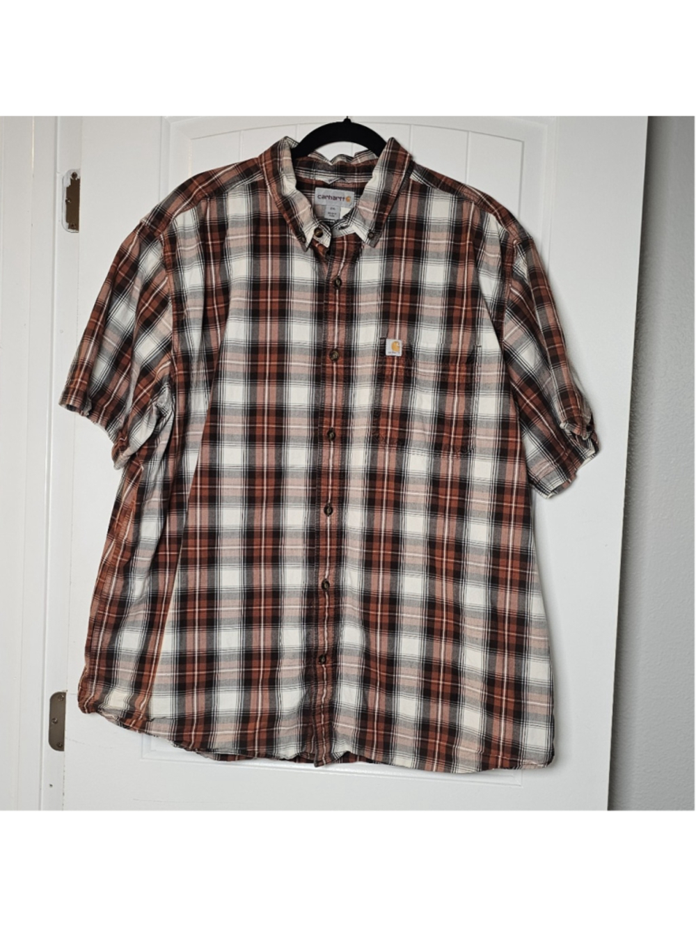 Carhartt 2XL plaid brown, cream button down short sleeve shirt